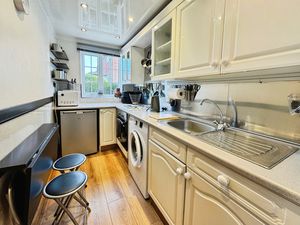 Photo 6- click for photo gallery